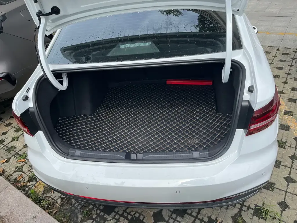 Volkswagen Lavida 2024 из CN, фото 8