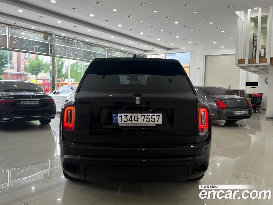 Rolls-Royce Cullinan 2023 из KR, фото 4