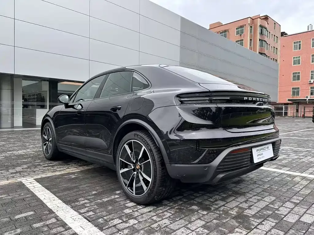 Porsche Macan EV 2025 из CN, фото 5