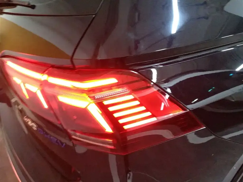 Volkswagen Tiguan L New Energy 2023 из CN, фото 8