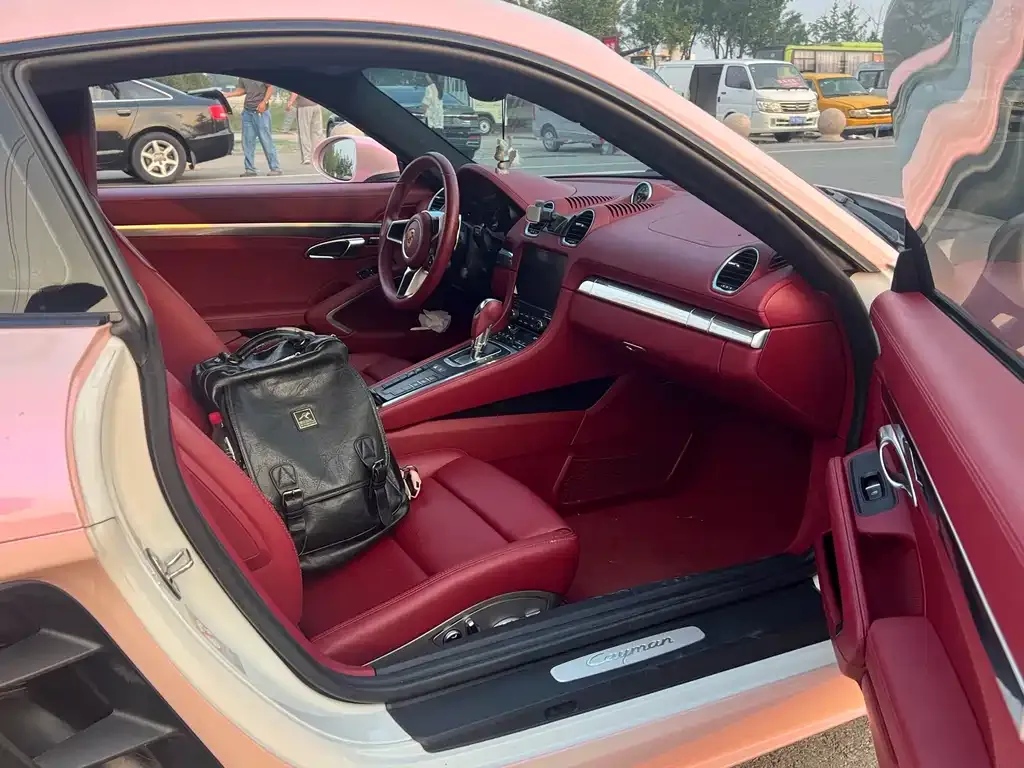Porsche 718 2022 из CN, фото 8