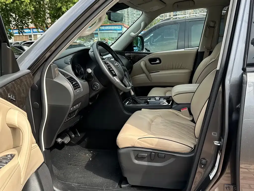 Nissan Patrol 2022 из CN, фото 7