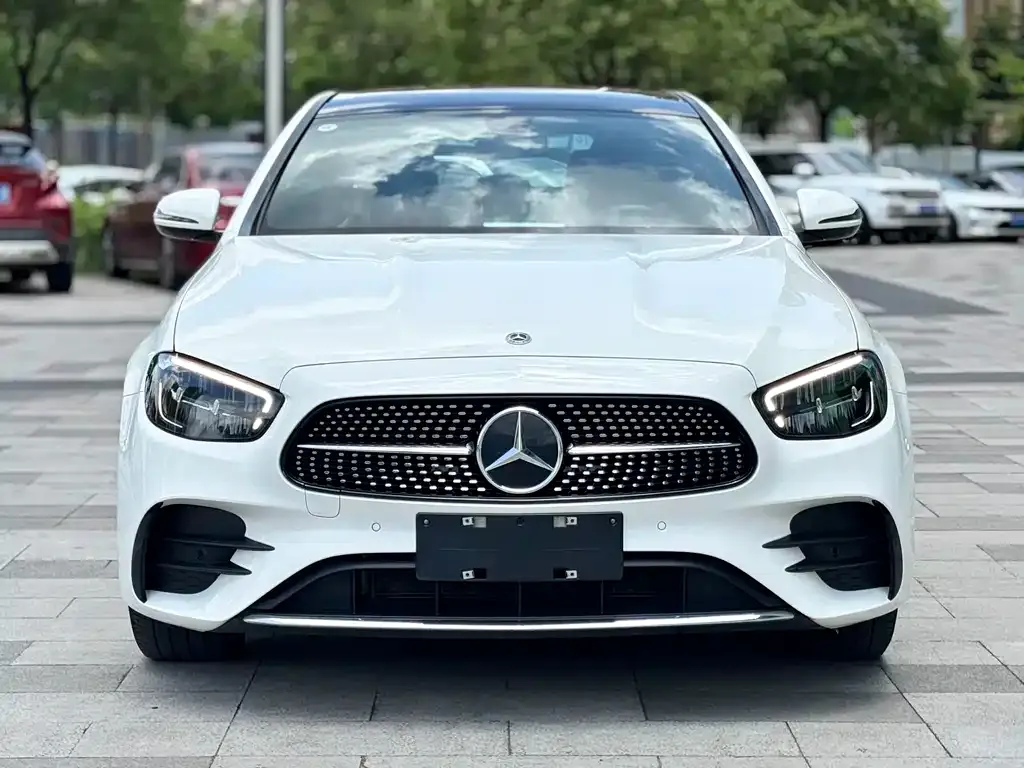 Mercedes-Benz E-Class 2022 из CN, фото 2