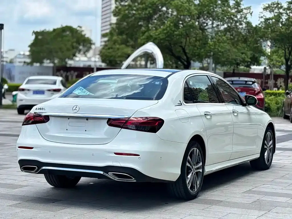 Mercedes-Benz E-Class 2022 из CN, фото 3