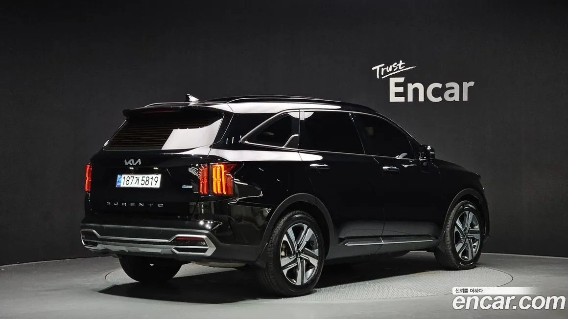 Kia Sorento — фото 2