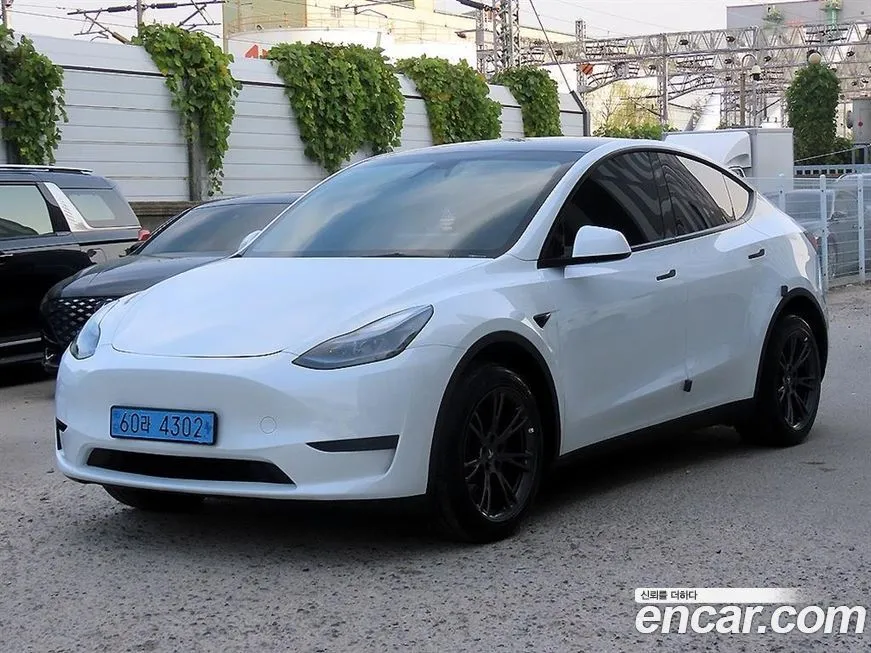 Tesla Model Y 2024 из KR, фото 2