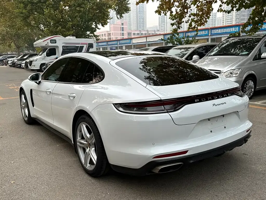 Porsche Panamera — фото 6