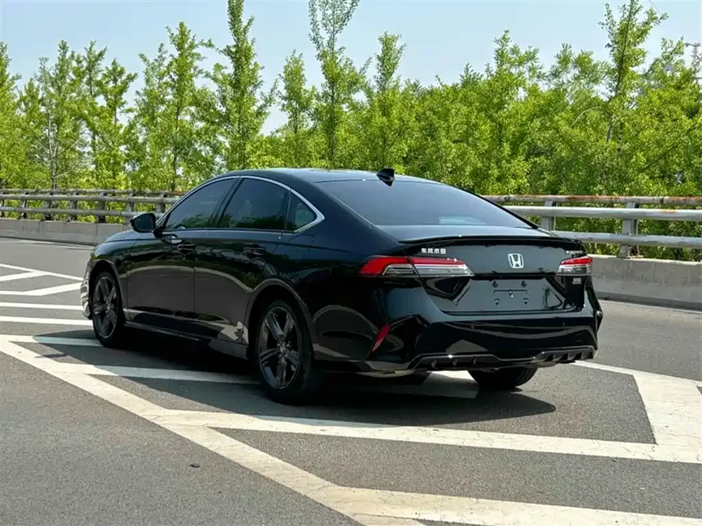 Honda Inspire 2024 из CN, фото 5