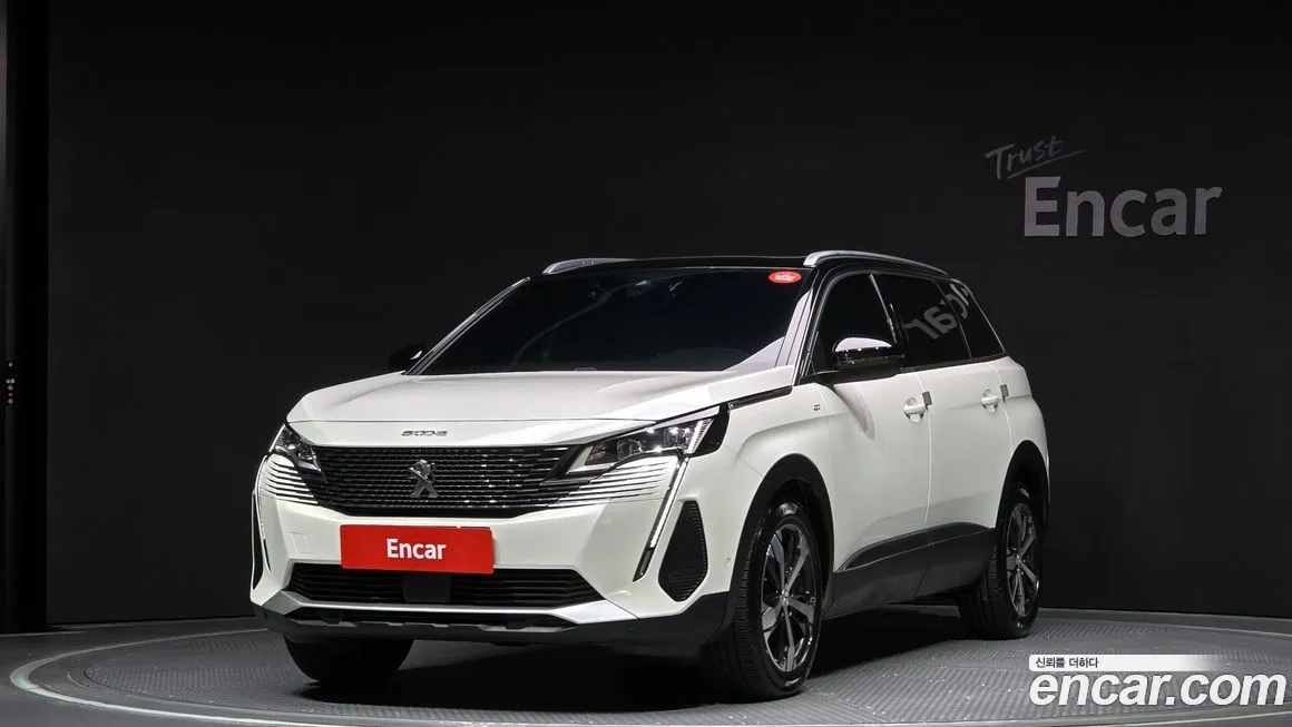 Peugeot 5008 — фото 1