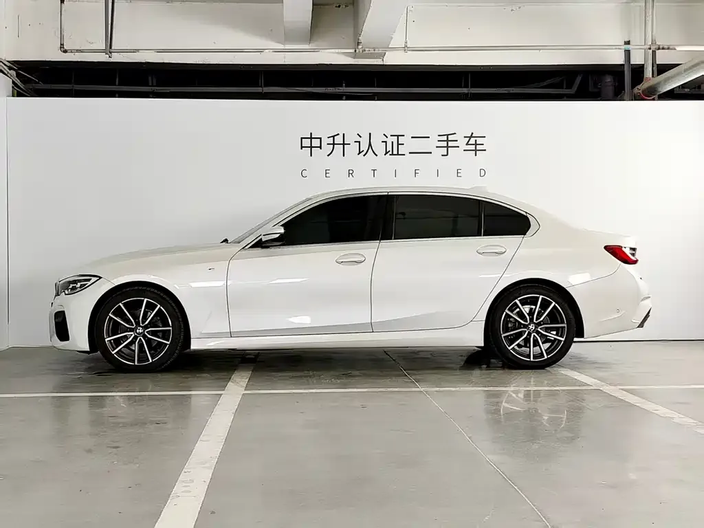 BMW 3 Series 2021 из CN, фото 3