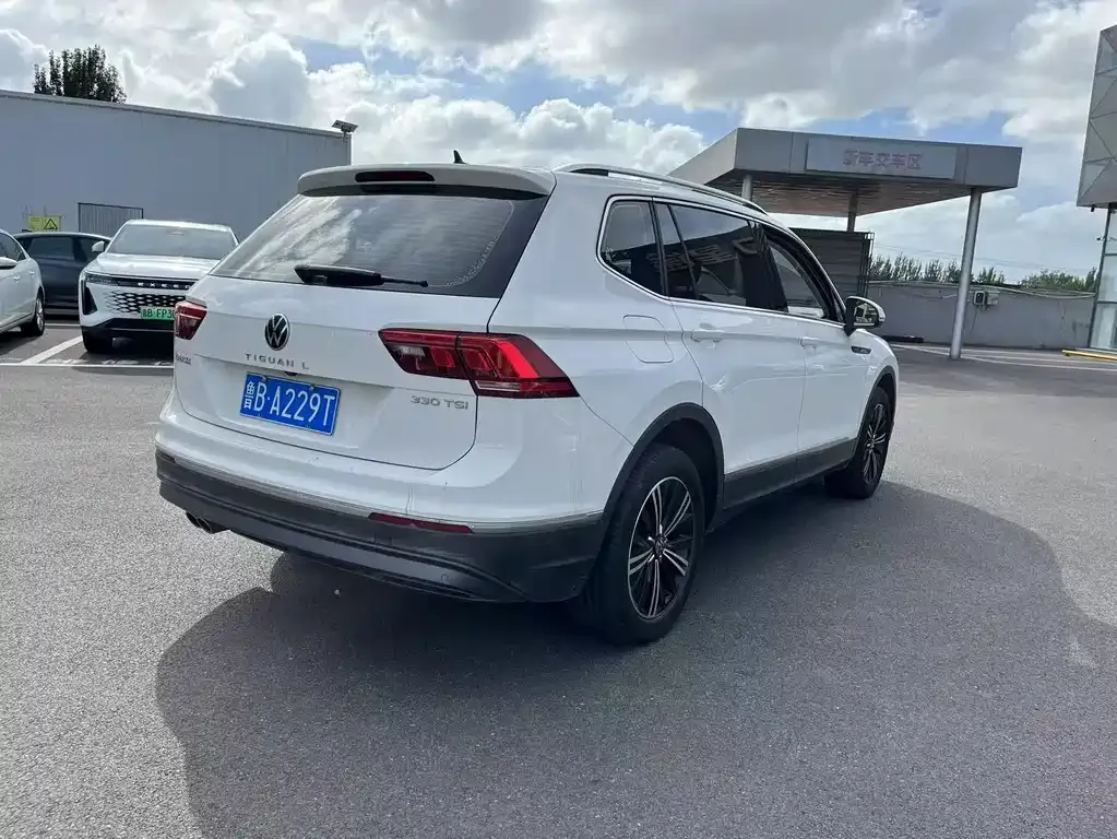 Volkswagen Tiguan L 2021 из CN, фото 7