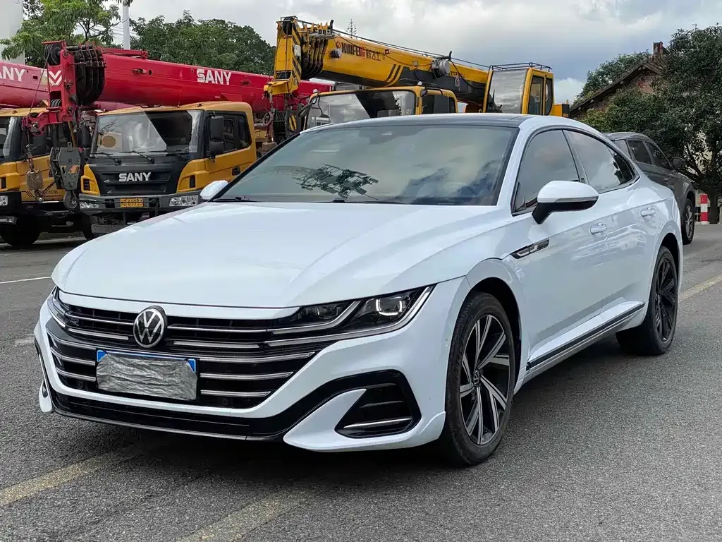 Volkswagen CC 2021 из CN, фото 1