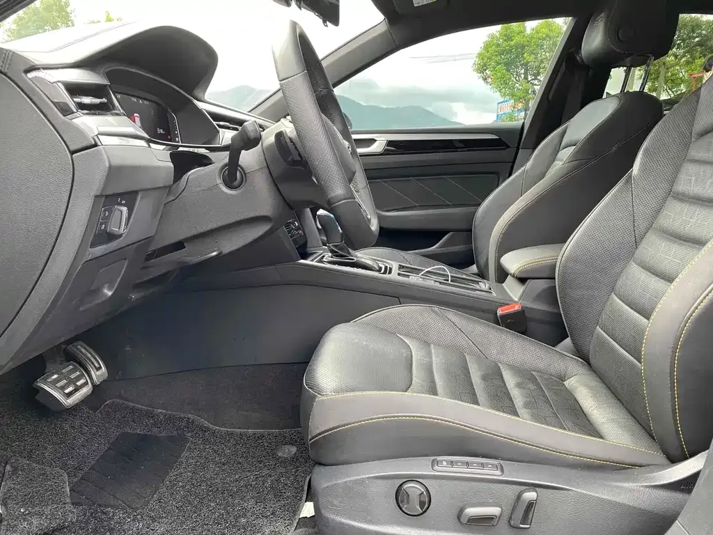 Volkswagen CC 2021 из CN, фото 4