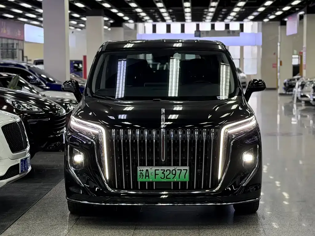 Hongqi HQ9 PHEV 2025 из CN, фото 2