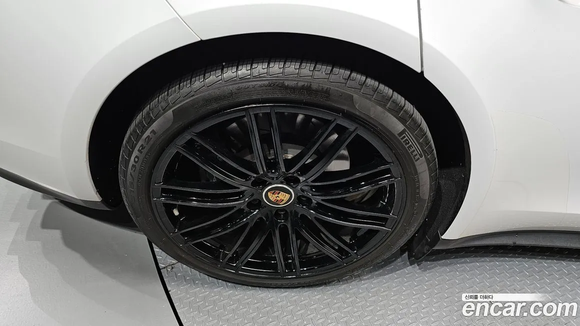 Porsche Panamera 2021 из KR, фото 5