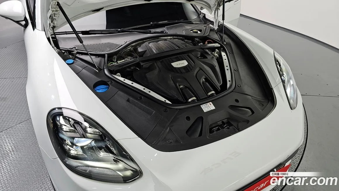 Porsche Panamera 2021 из KR, фото 6