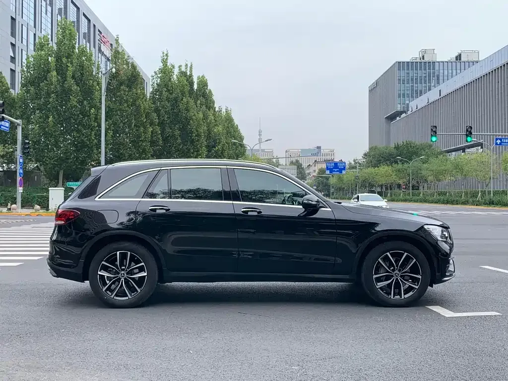 Mercedes-Benz GLC 2022 из CN, фото 4