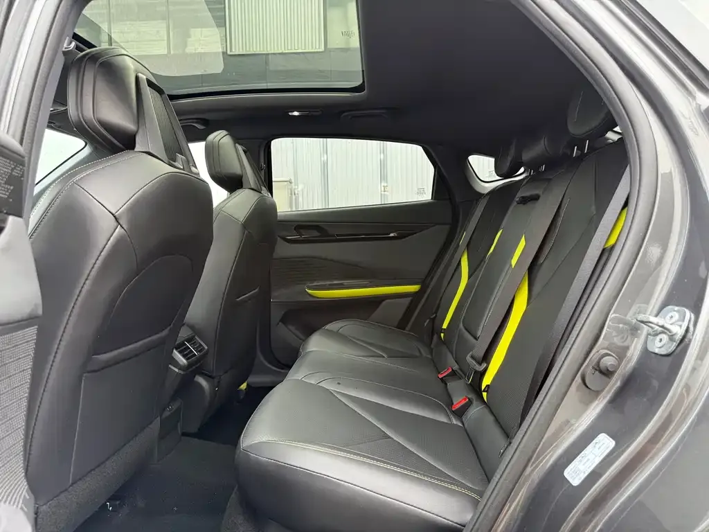 Changan UNI-V 2023 из CN, фото 10