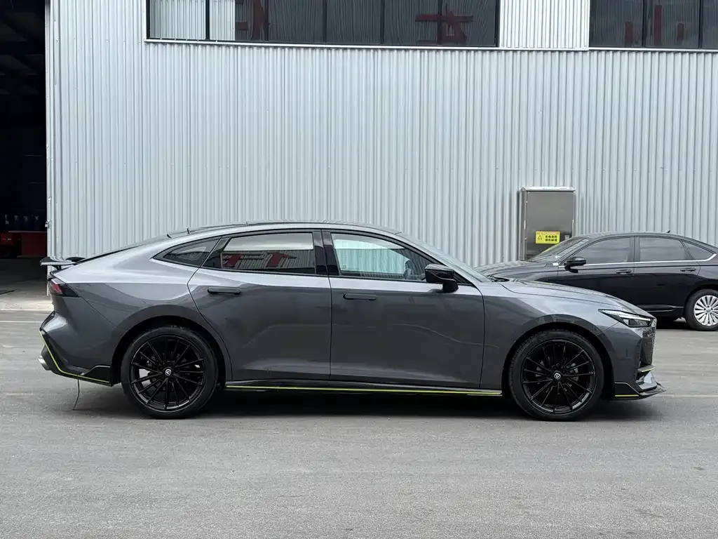 Changan UNI-V 2023 из CN, фото 4