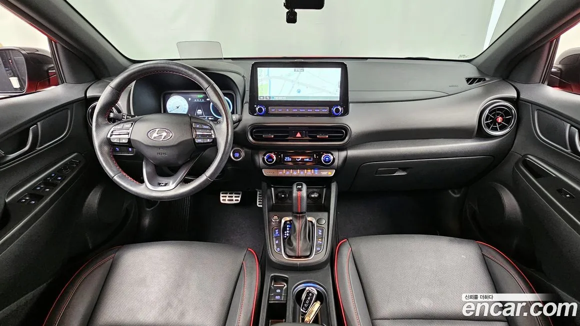 Hyundai Kona — фото 7