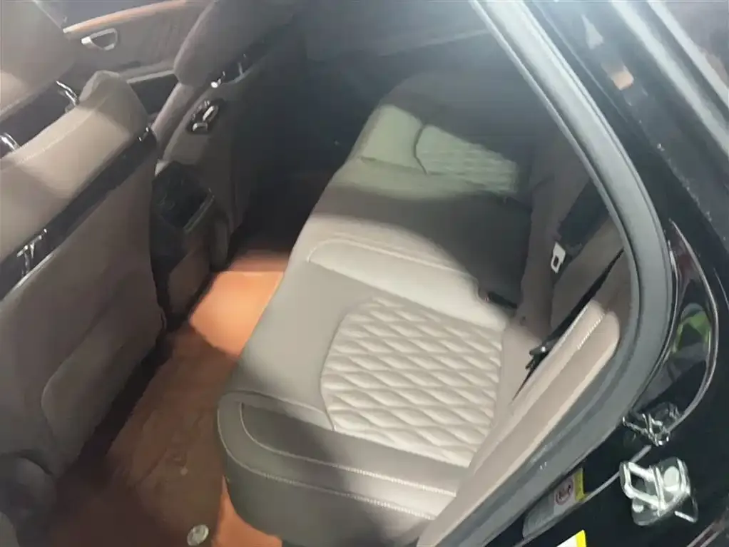 [object Object] Han 2024 из CN, фото 2