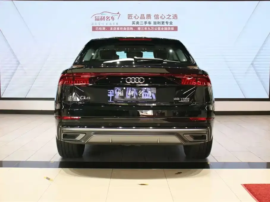 Audi Q8 2024 из CN, фото 4