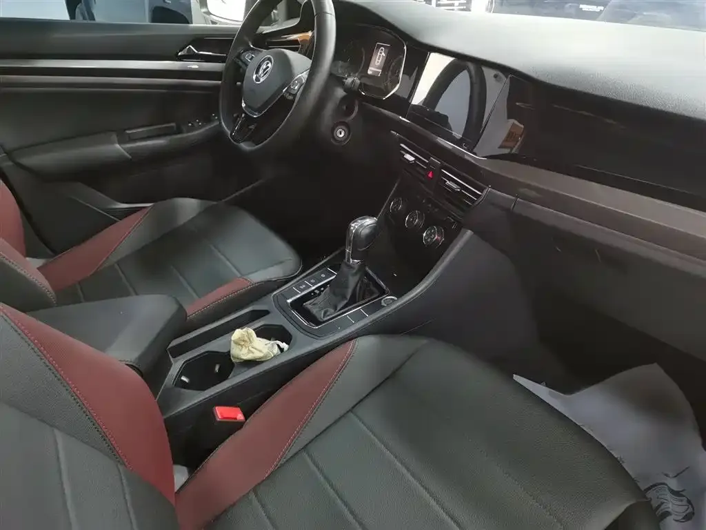 Volkswagen Bora 2021 из CN, фото 3