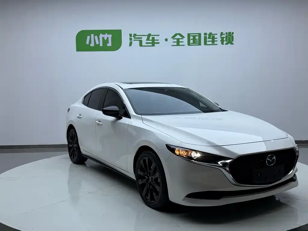 Mazda 3 Axela 2023 из CN, фото 3