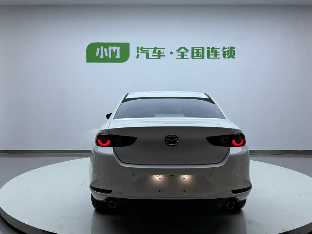 Mazda 3 Axela 2023 из CN, фото 4
