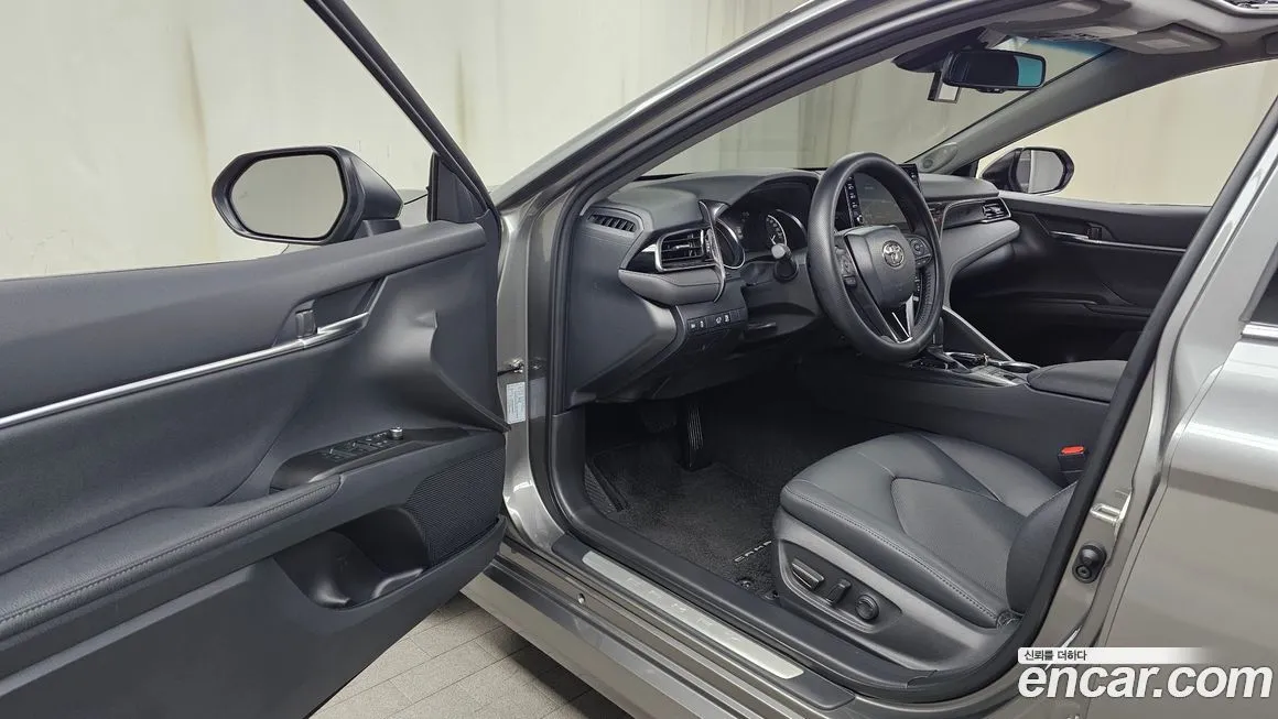 Toyota Camry 2024 из KR, фото 10
