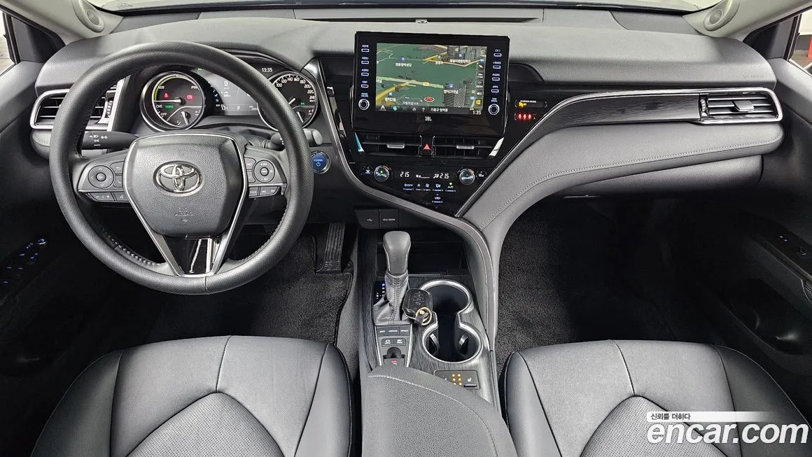 Toyota Camry 2024 из KR, фото 7