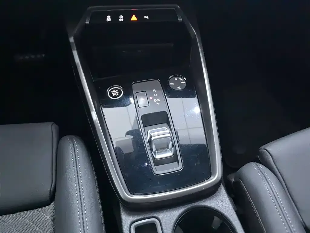 Audi A3 2021 из CN, фото 9
