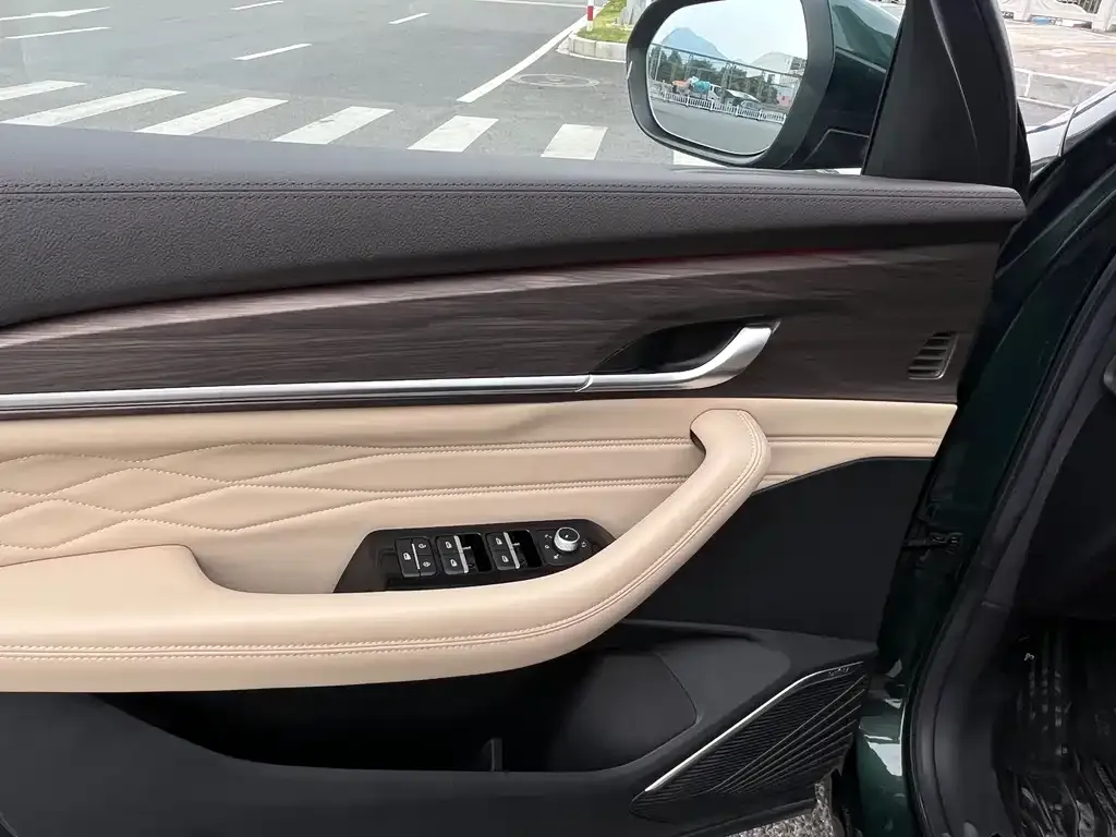 Geely Xingyue L 2024 из CN, фото 8