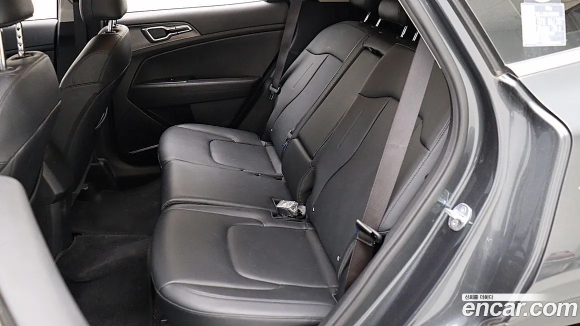 Kia Sportage — фото 10
