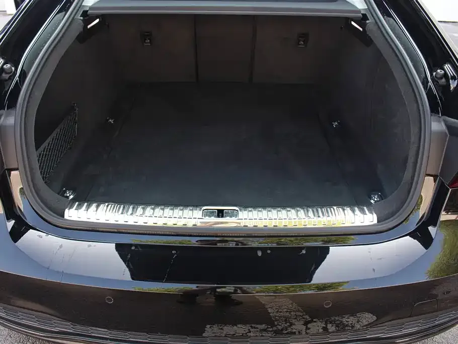 Audi A7 2024 из CN, фото 6