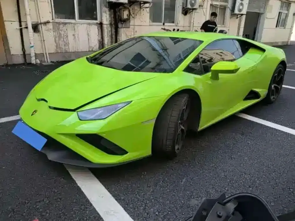 Lamborghini Huracan — фото 5