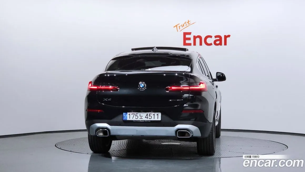 BMW X4 2024 из KR, фото 4
