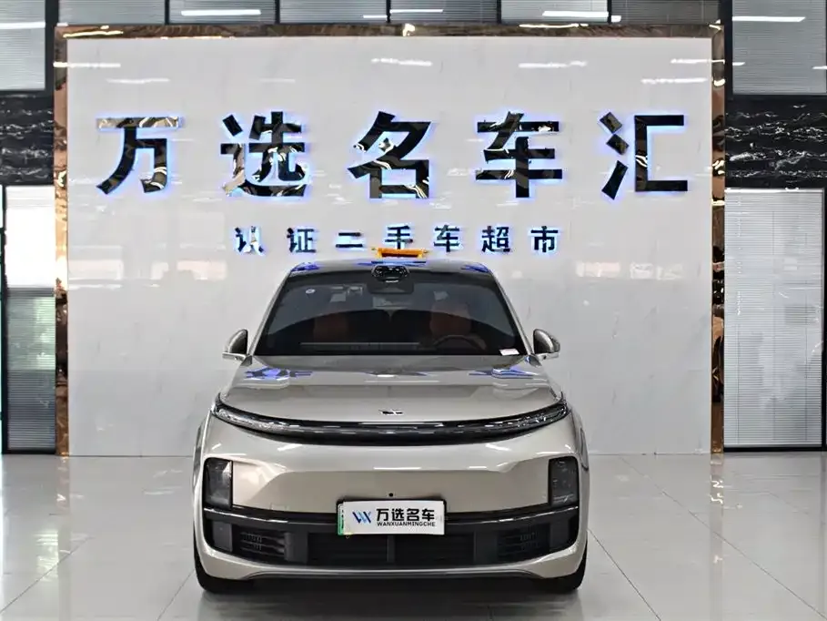 Li Auto L8 2024 из CN, фото 1