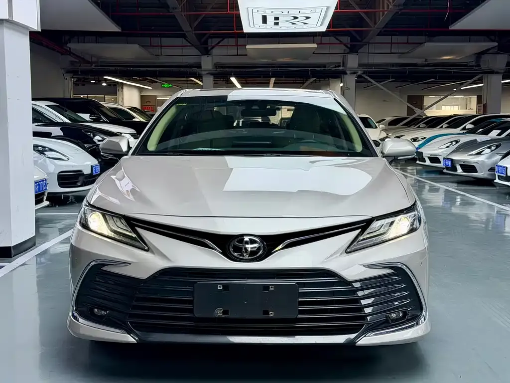 Toyota Camry 2021 из CN, фото 3