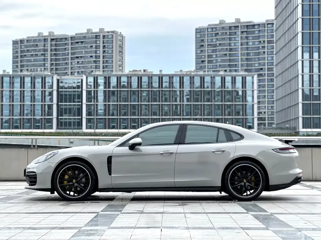 Porsche Panamera 2023 из CN, фото 4