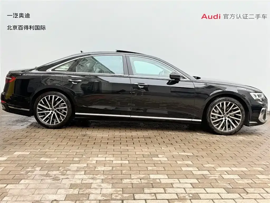 Audi A8 2024 из CN, фото 3