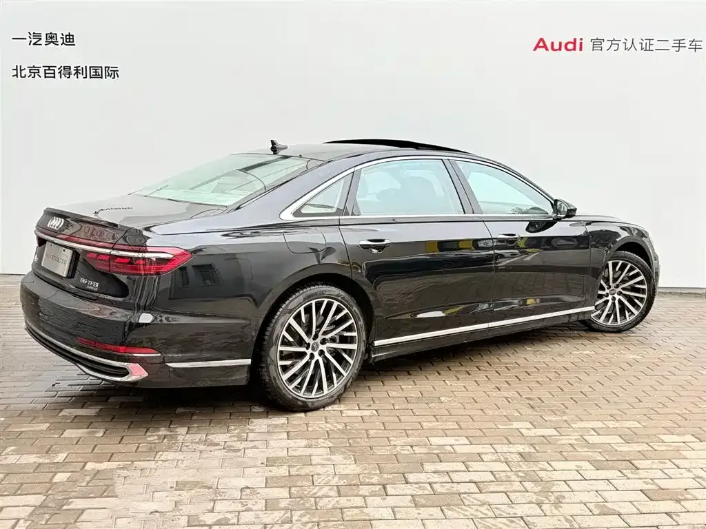 Audi A8 2024 из CN, фото 4