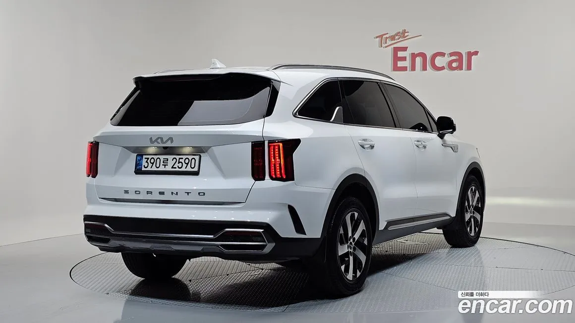 Kia Sorento 2022 из KR, фото 2