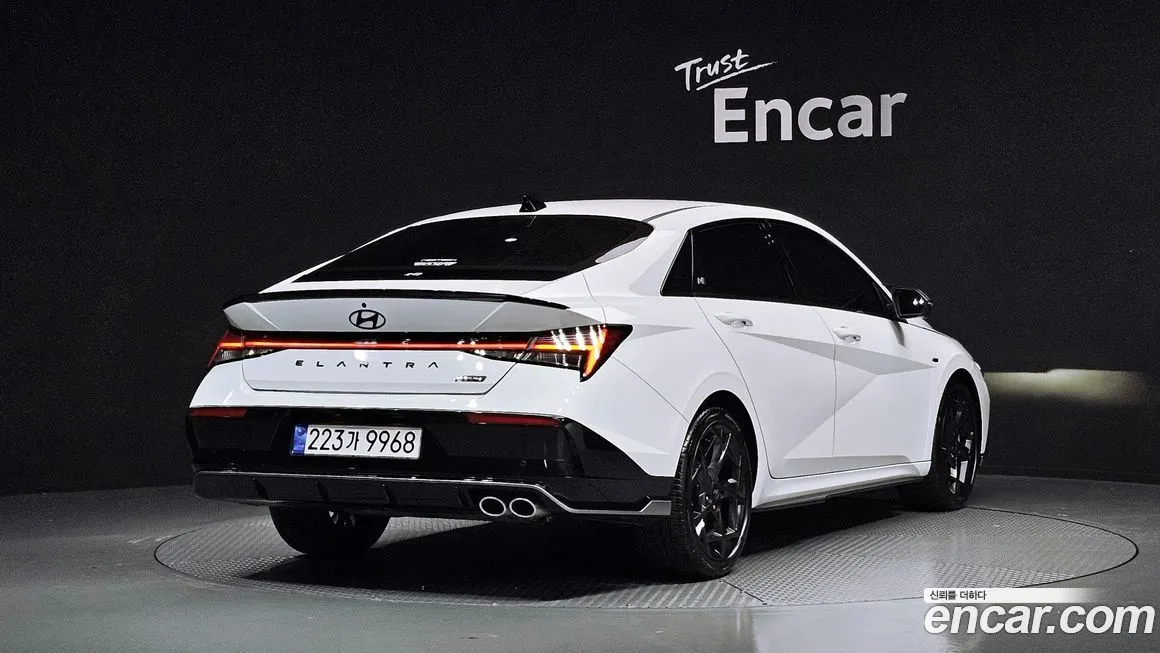 Hyundai AVANTE — фото 2