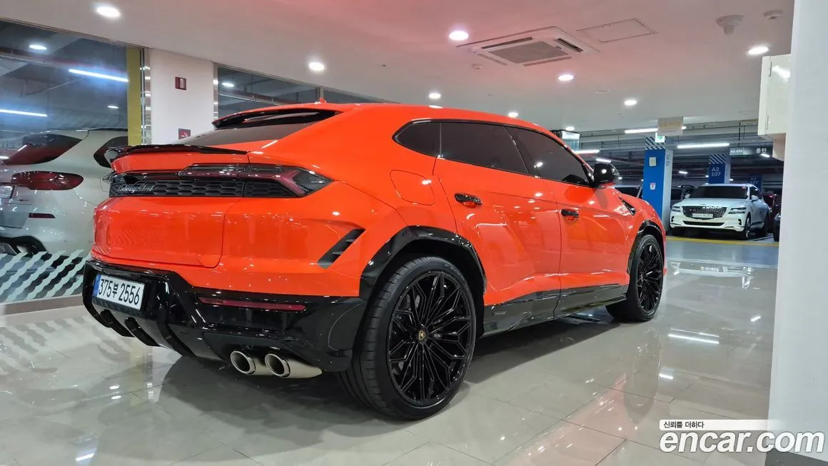 Lamborghini Urus 2025 из KR, фото 2