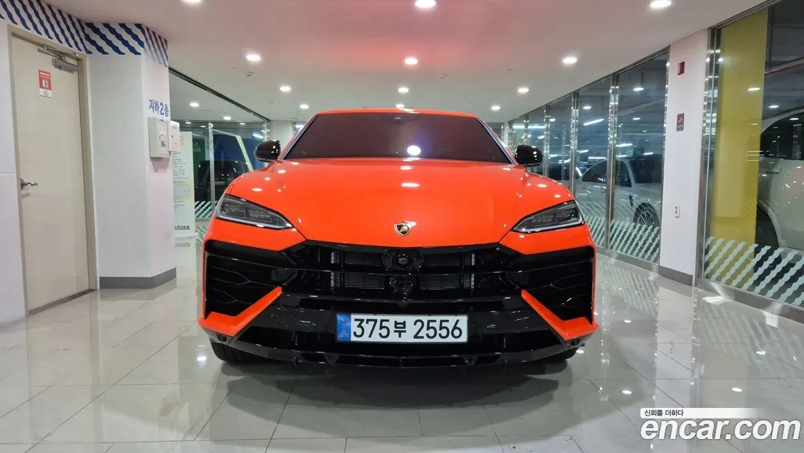 Lamborghini Urus 2025 из KR, фото 3