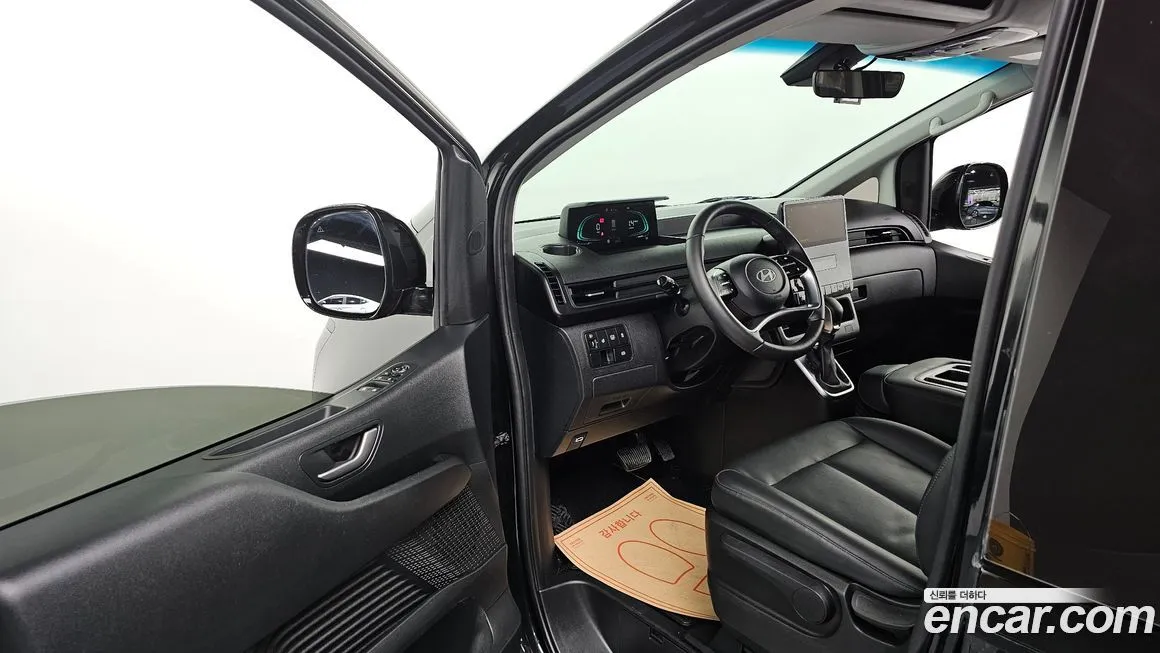 Hyundai Staria 2025 из KR, фото 10