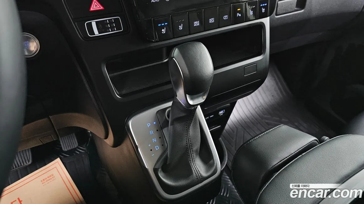 Hyundai Staria 2025 из KR, фото 9