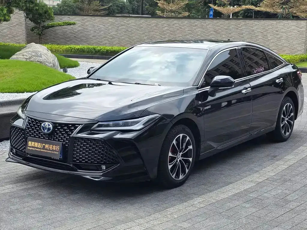 Toyota Avalon 2022 из CN, фото 1