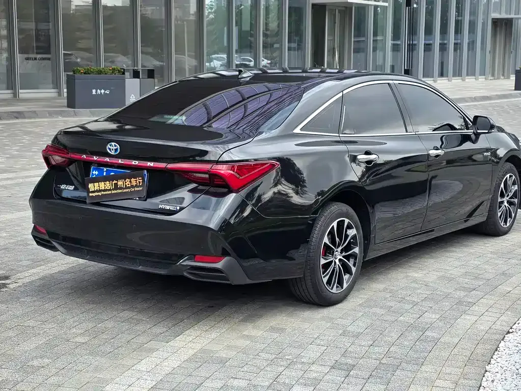 Toyota Avalon 2022 из CN, фото 4